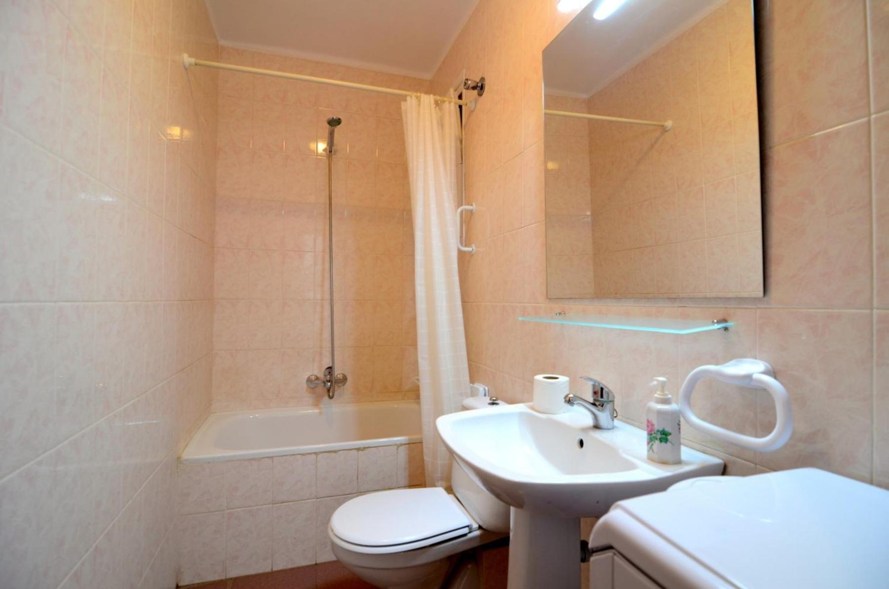 Grecia 2 D - Apartamento ลาเอสตาร์ติต ภายนอก รูปภาพ